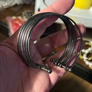 Women’s Black Metal Stackable Bangle Bracelets 1328
